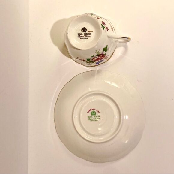Royal Albert Barbara Ann Footed Cup & Saucer - Picture 4 of 5